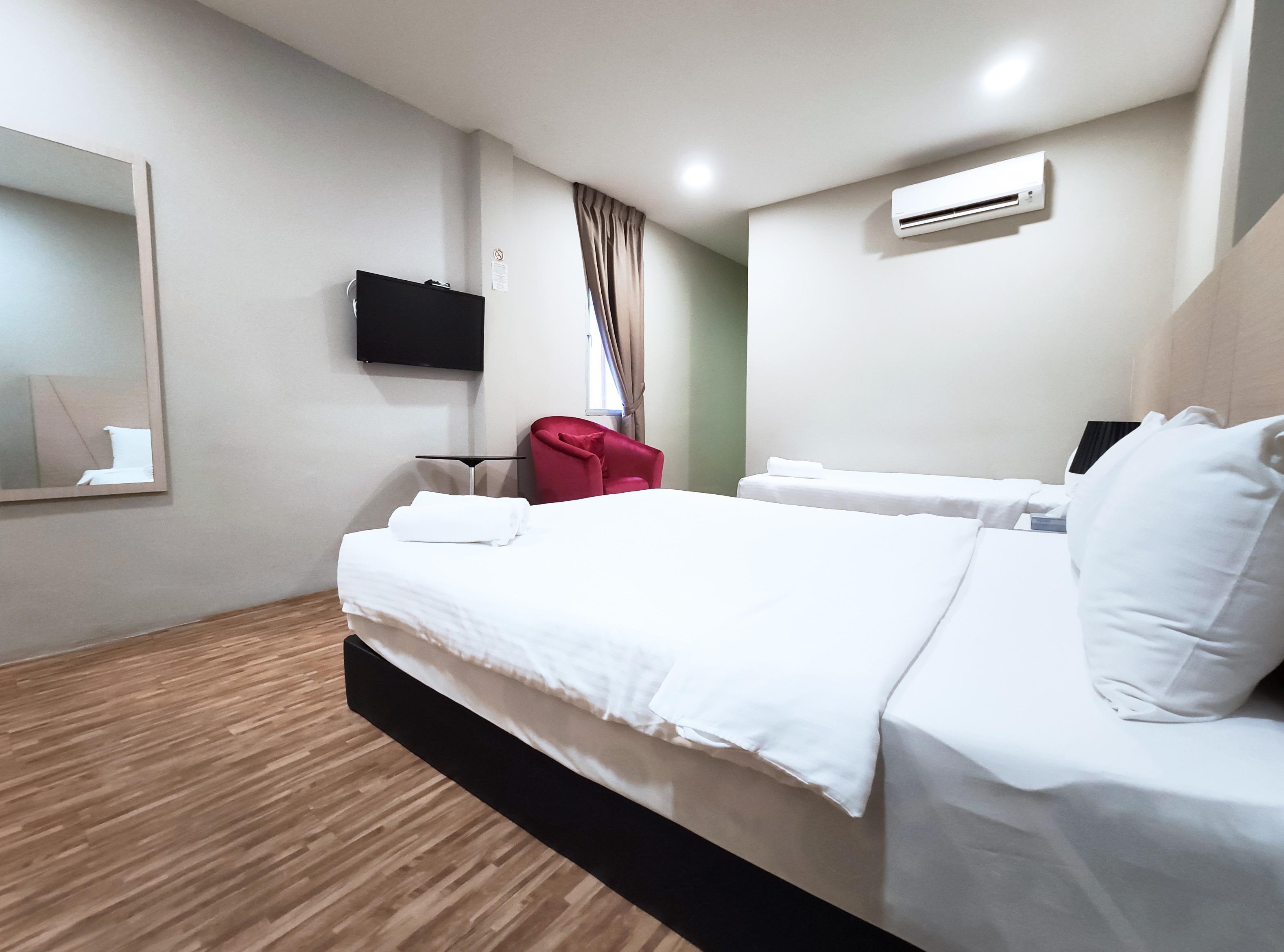 Princess Hotel Pontian Pontian Kecil Exterior foto