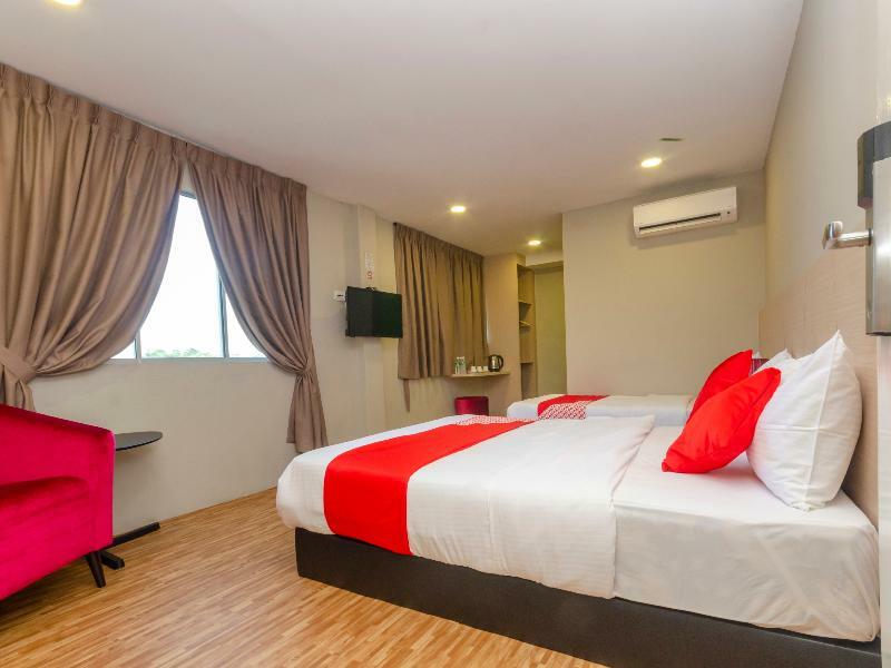 Princess Hotel Pontian Pontian Kecil Exterior foto